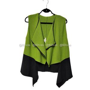 Sleeveless Cardigan Vest Green Jacket Top Size M - NEW with TAG
